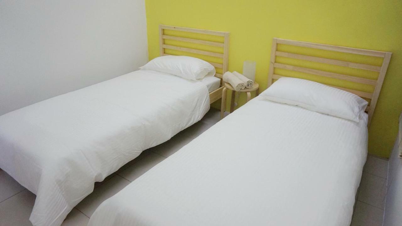 E'S Suite- Homestay That Fits 8 Pax Comfortably. Ipoh Exterior foto