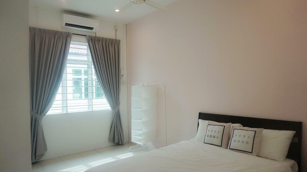 E'S Suite- Homestay That Fits 8 Pax Comfortably. Ipoh Exterior foto