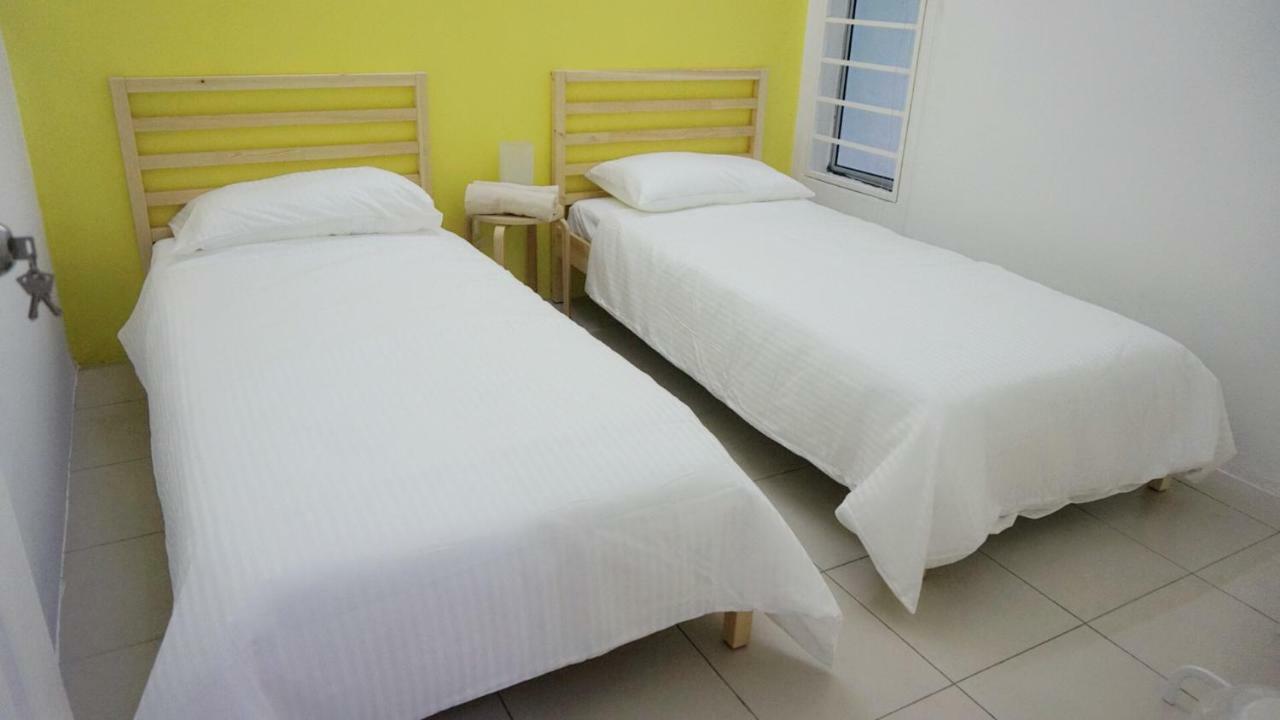 E'S Suite- Homestay That Fits 8 Pax Comfortably. Ipoh Exterior foto